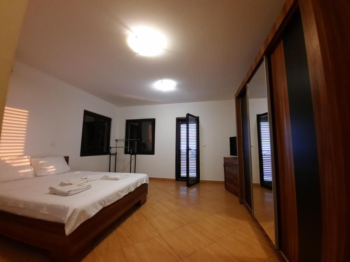 Villa Lipski Sveti Stefan Zewnętrze zdjęcie